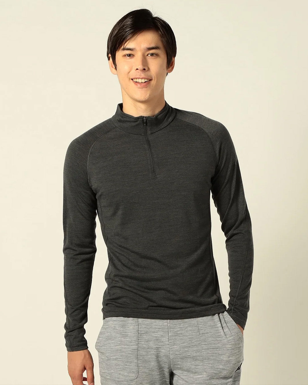 BRIEFING ブラック トップスM ランニング 1/4 ジップトップ / RUNNING 1/4 ZIP TOP（ブラック