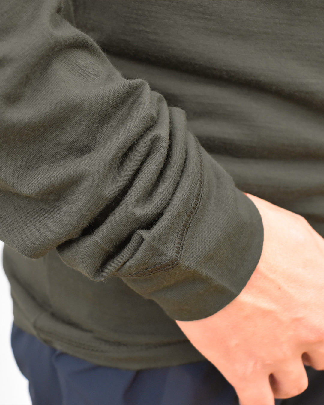 Mツンドラ175タートルネック メリノウールの長袖ベースレイヤー