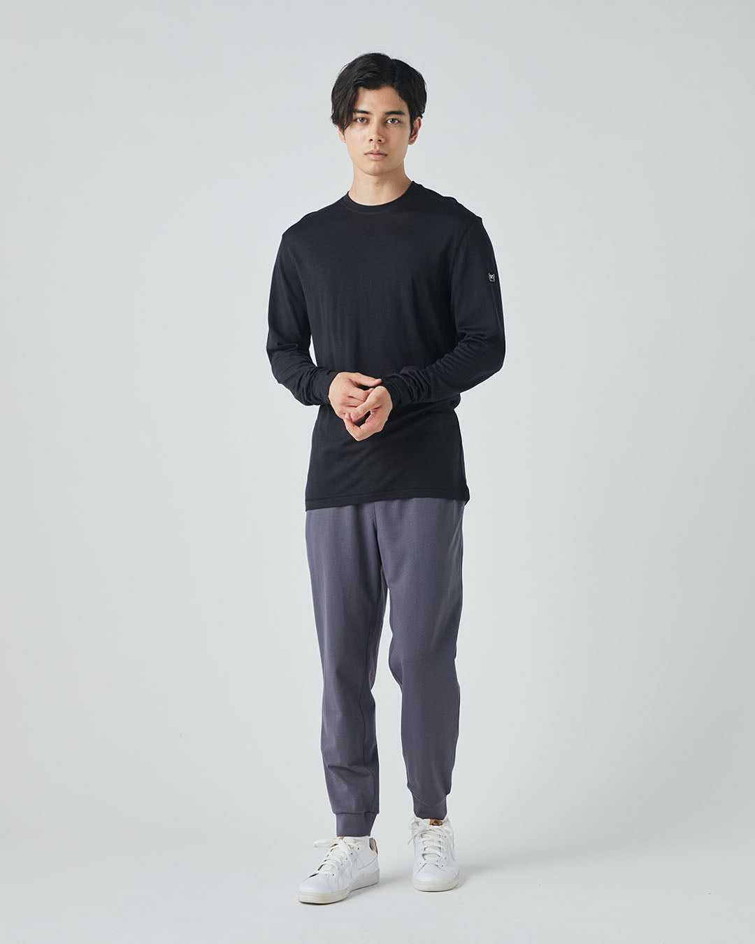 Mアークティク230LS メリノウールのクルーネック長袖ベースレイヤー