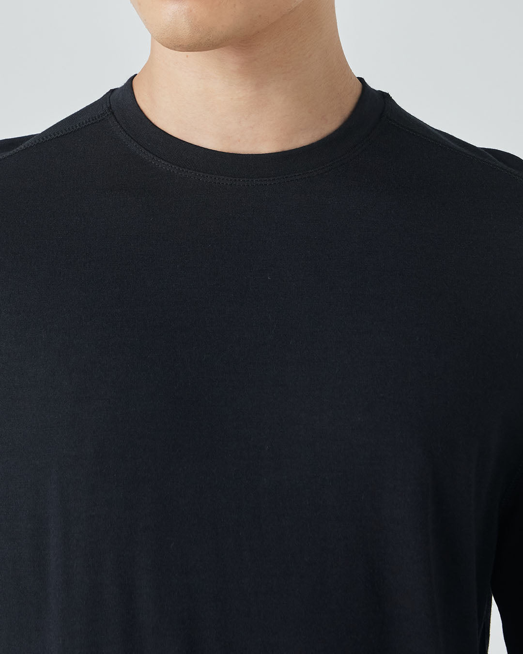 Mアークティク230LS メリノウールのクルーネック長袖ベースレイヤー