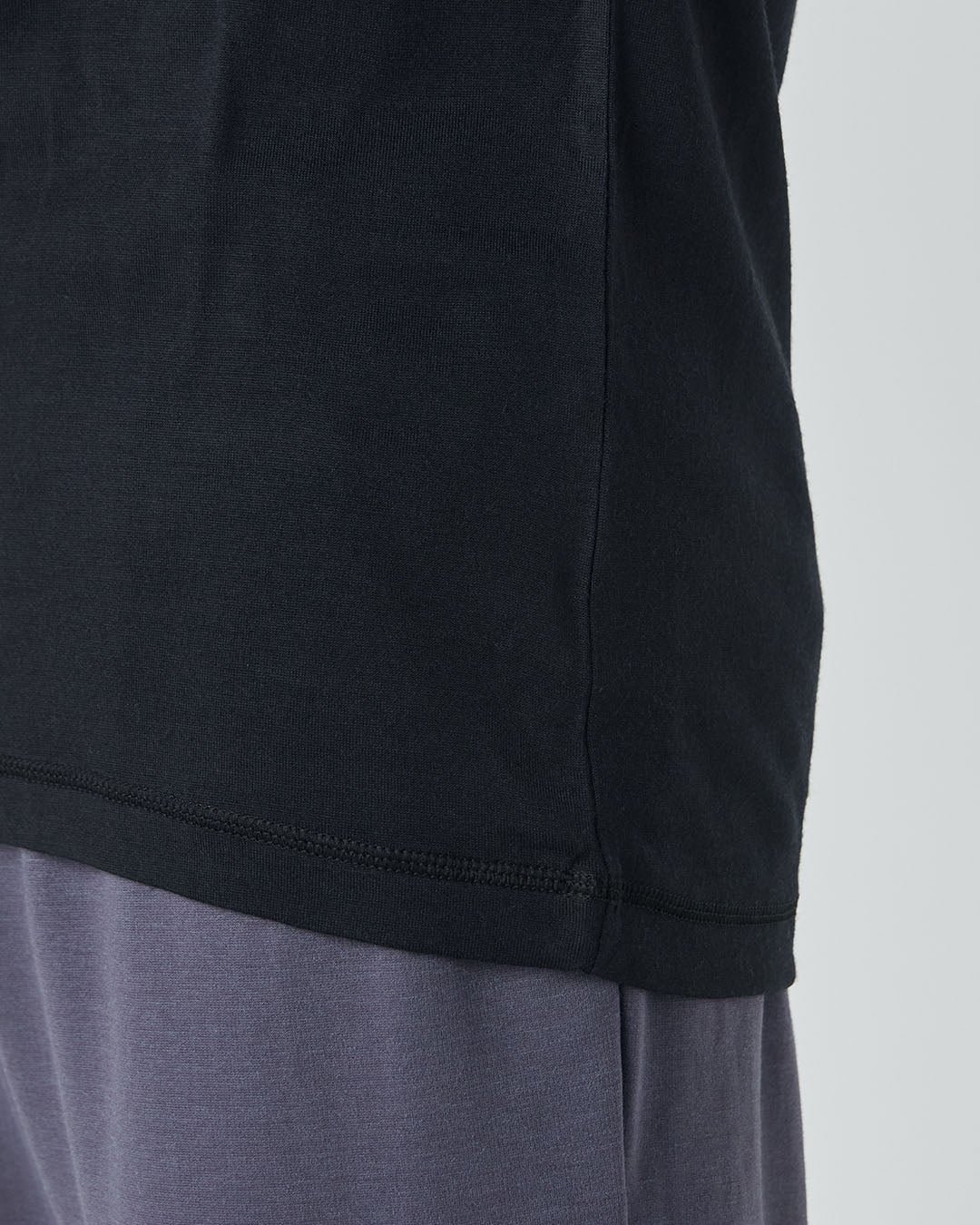 Mアークティク230LS メリノウールのクルーネック長袖ベースレイヤー