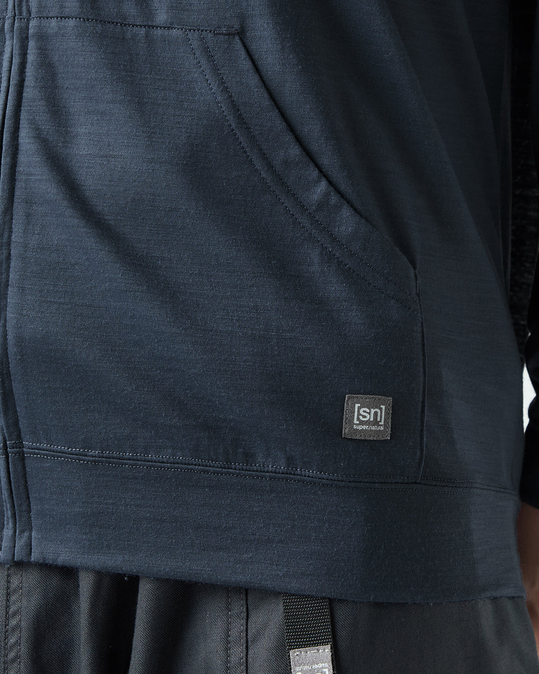 JP 140 エブリディ ジップアップ フーディー(ユニセックス) メンズ レディース メリノウール おすすめ おしゃれ 可愛い ランニング 登山 ヨガウェア