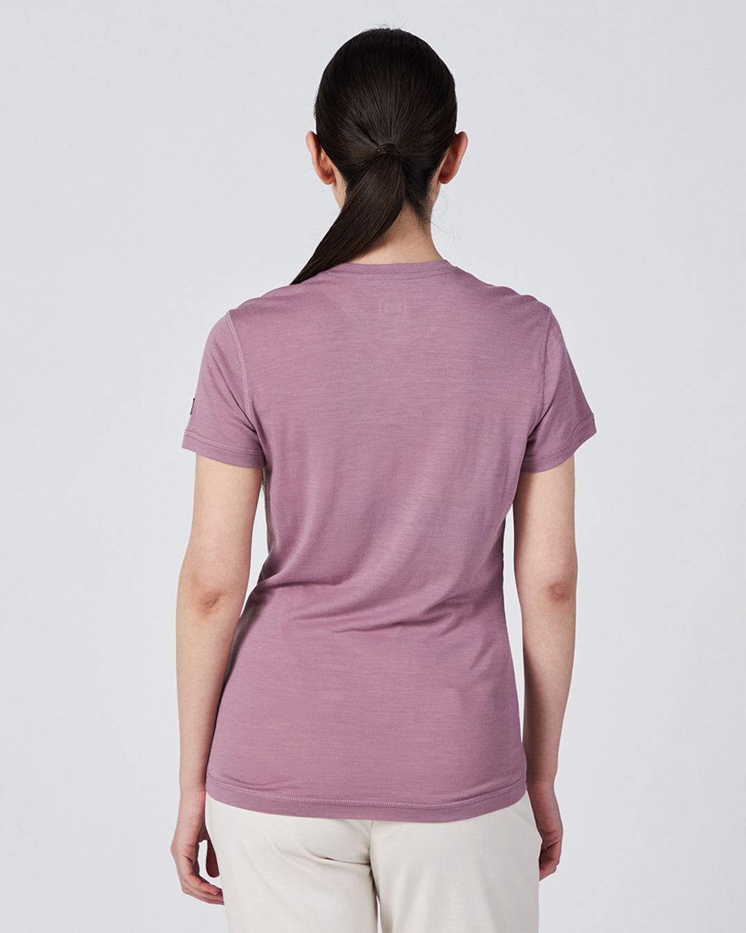 Wシエラ140Tシャツ メリノウールのクルーネック半袖のベースレイヤー