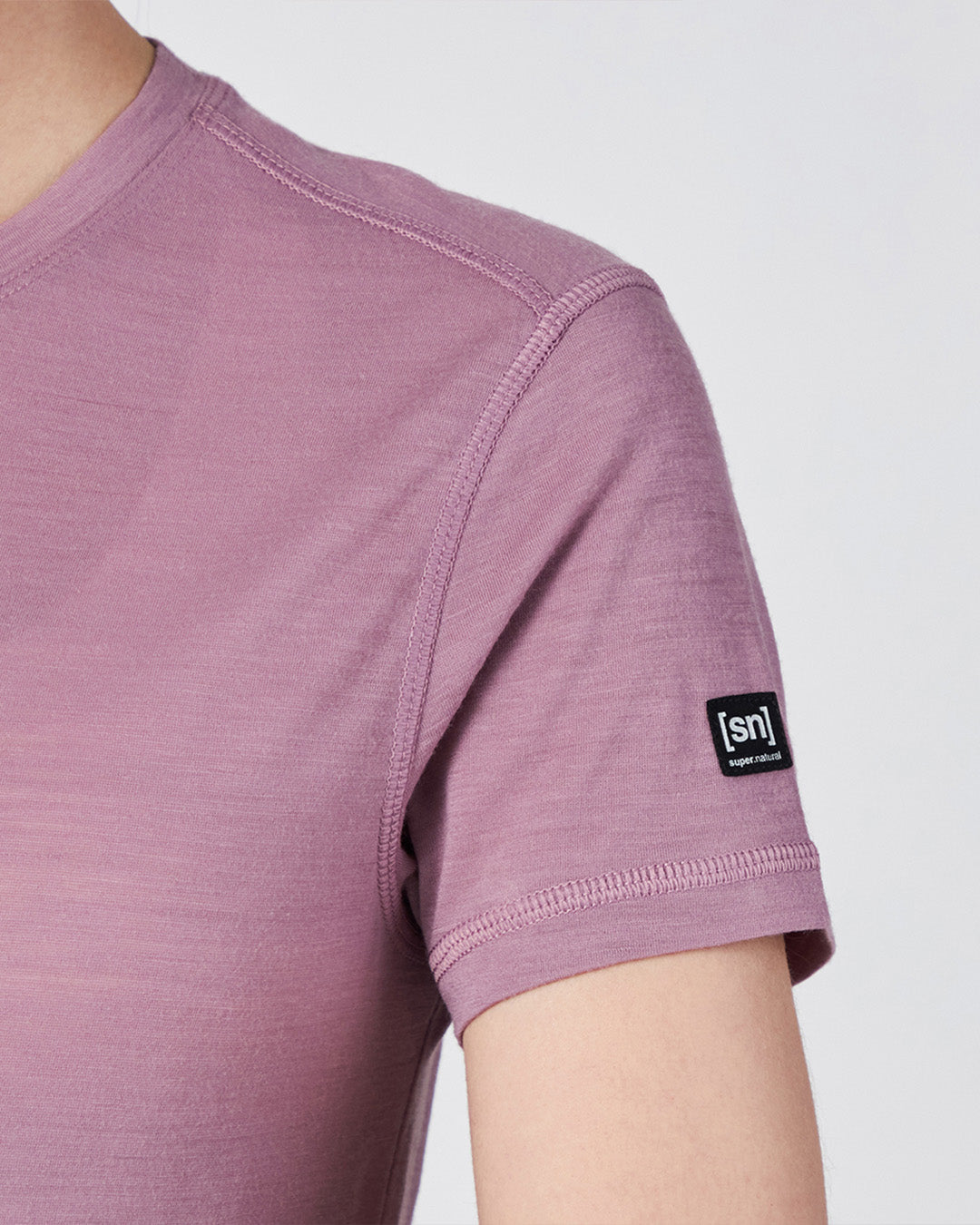 Wシエラ140Tシャツ メリノウールのクルーネック半袖のベースレイヤー