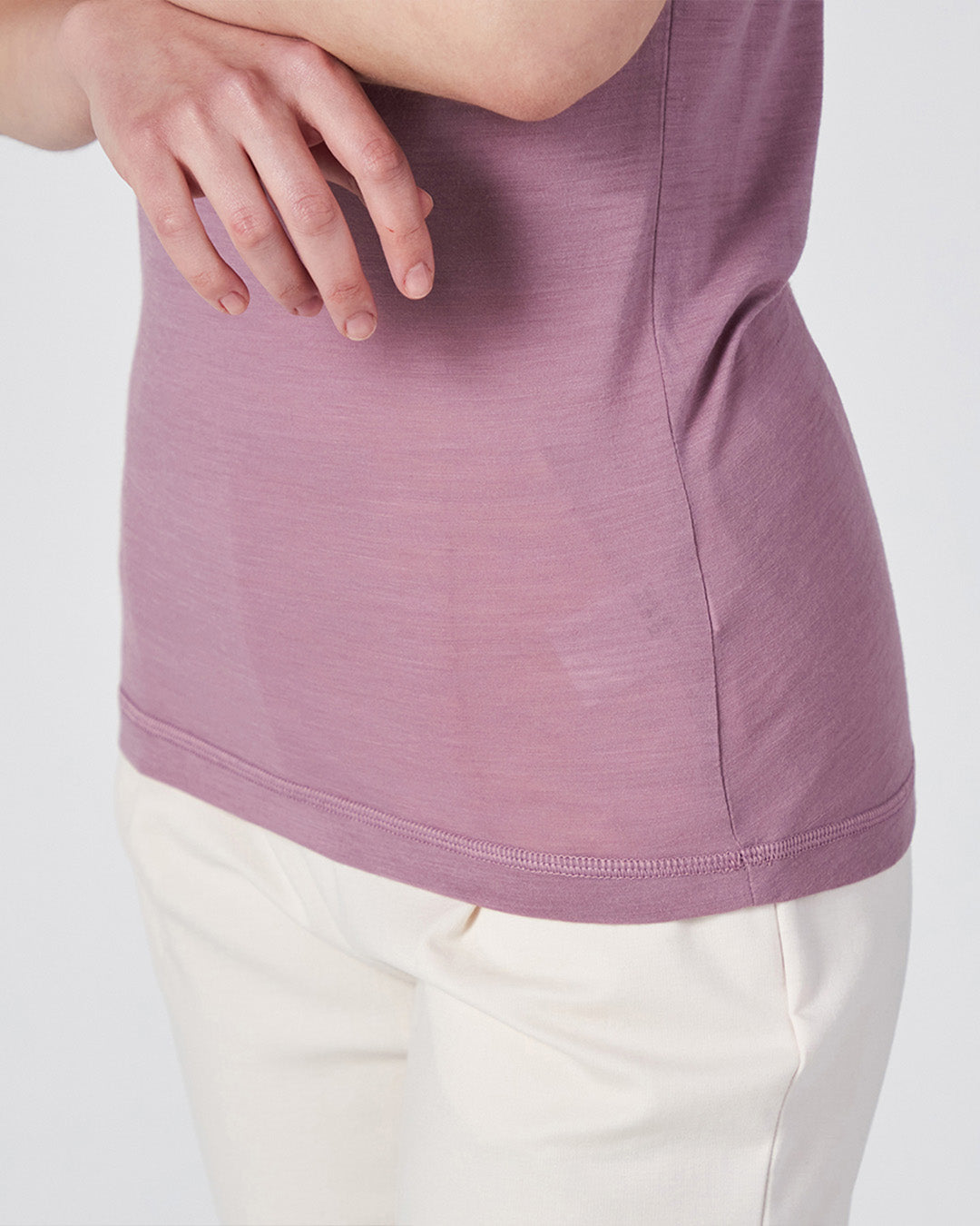 Wシエラ140Tシャツ メリノウールのクルーネック半袖のベースレイヤー