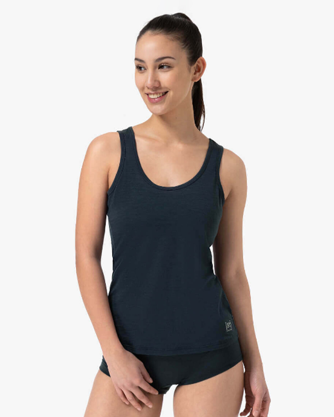 Wシエラ140Tシャツ メリノウールのタンクトップベースレイヤー