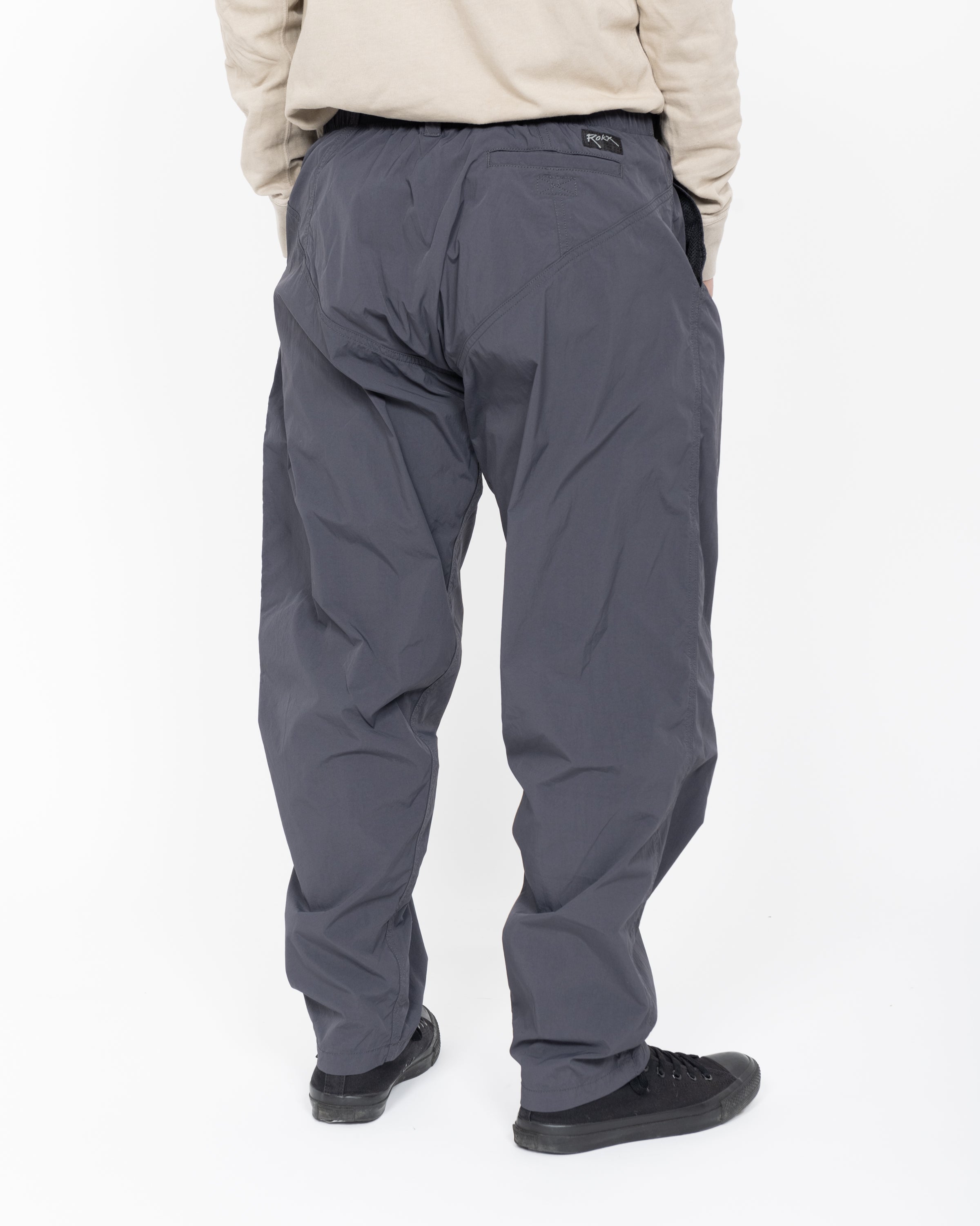 新品★STCH (XL) fabric サークルロゴパンツ gray×navy 楽天市場】ANTIQUA GOLF×STCH ロゴパンツ パンツ メンズ 送料