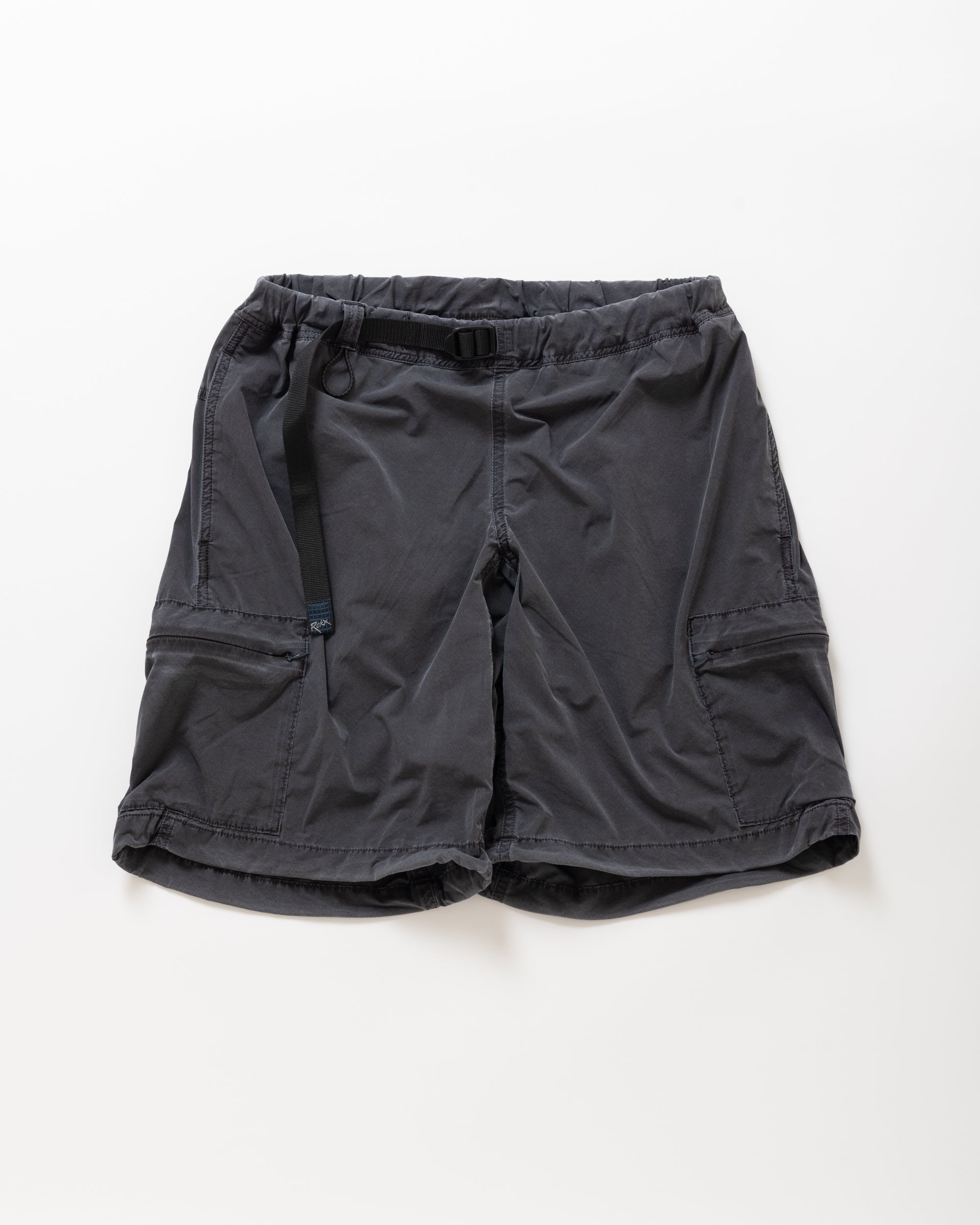 On ダークグレー ショーツ Mサイズ トレイルカーゴショーツ【NEW】 – SNJ STORE