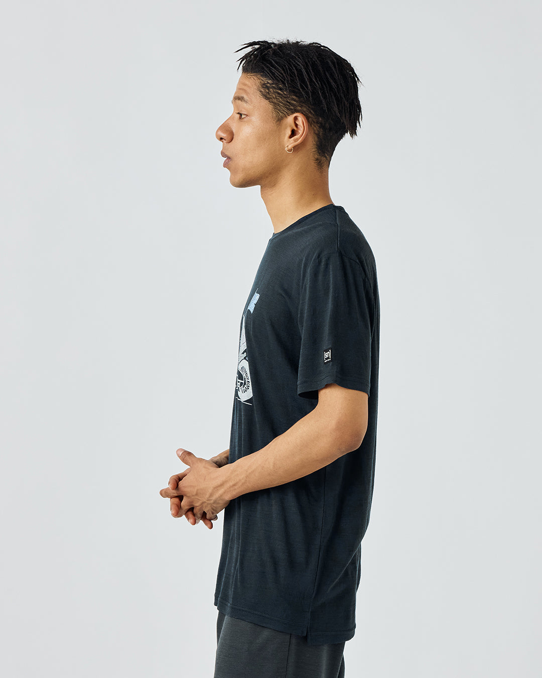 M ネイキッド ベア Tシャツ – SNJ STORE