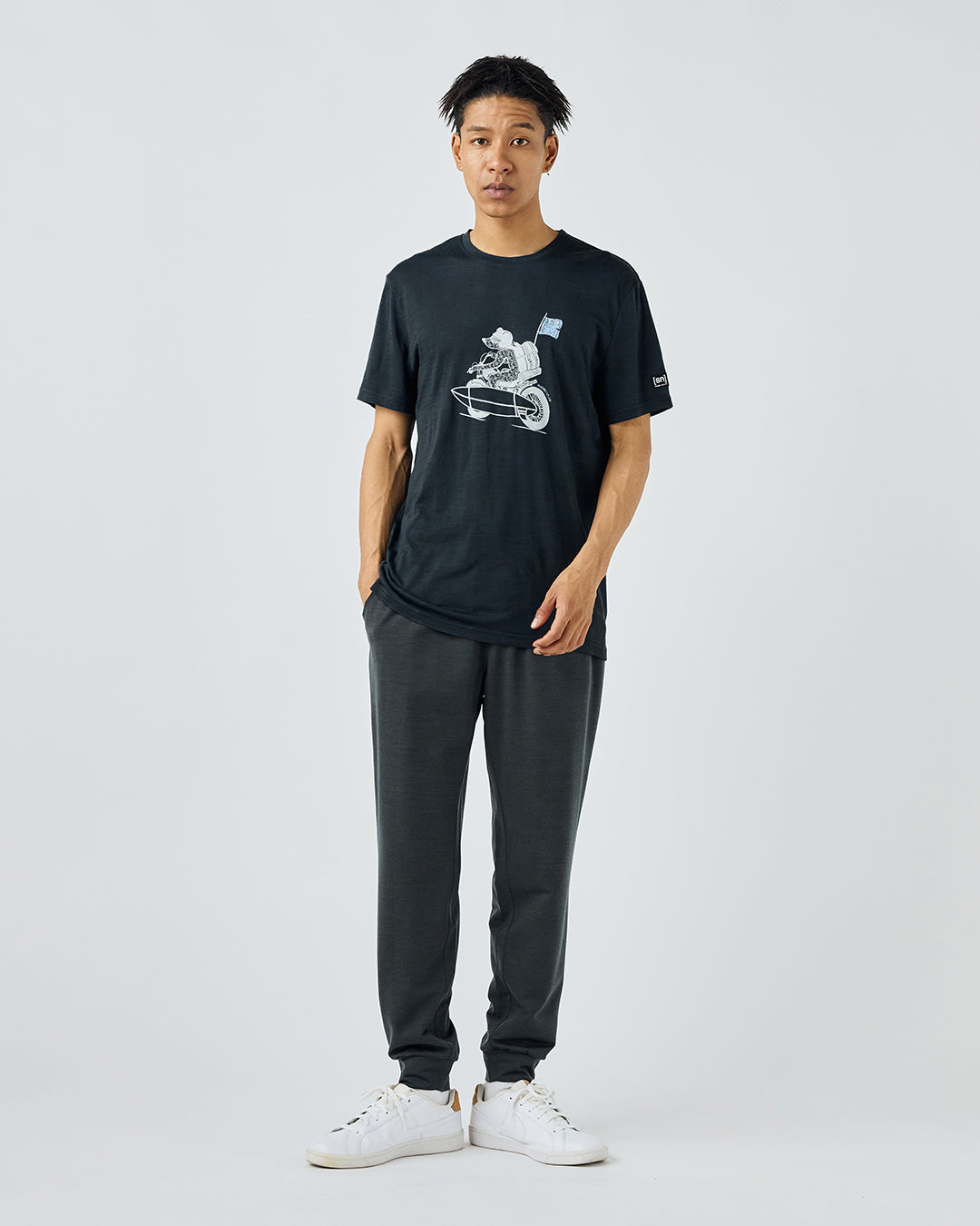 M ネイキッド ベア Tシャツ – SNJ STORE