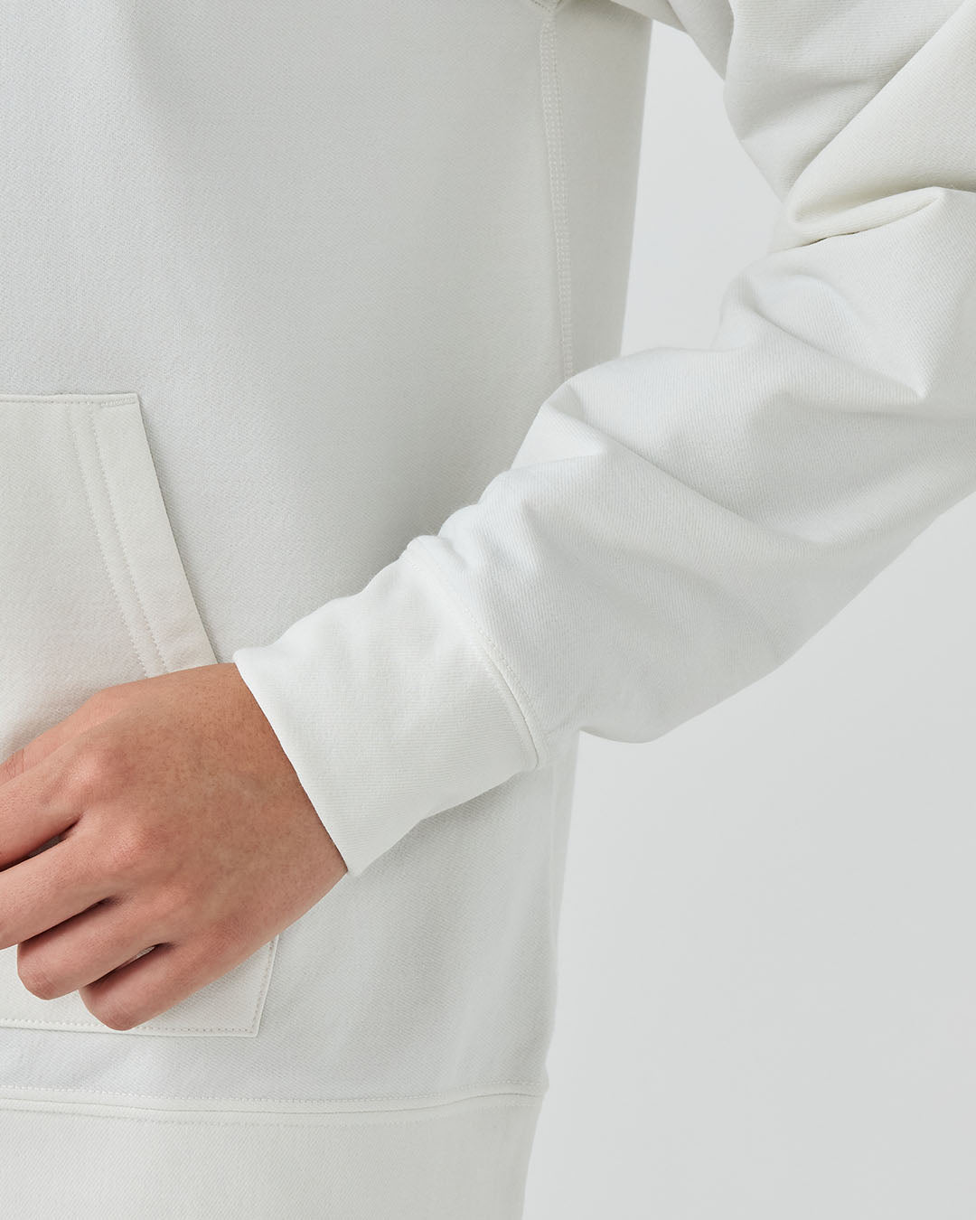 JP 210 ブラッシュド ハーフジップ フーディー(ユニセックス） – SNJ STORE