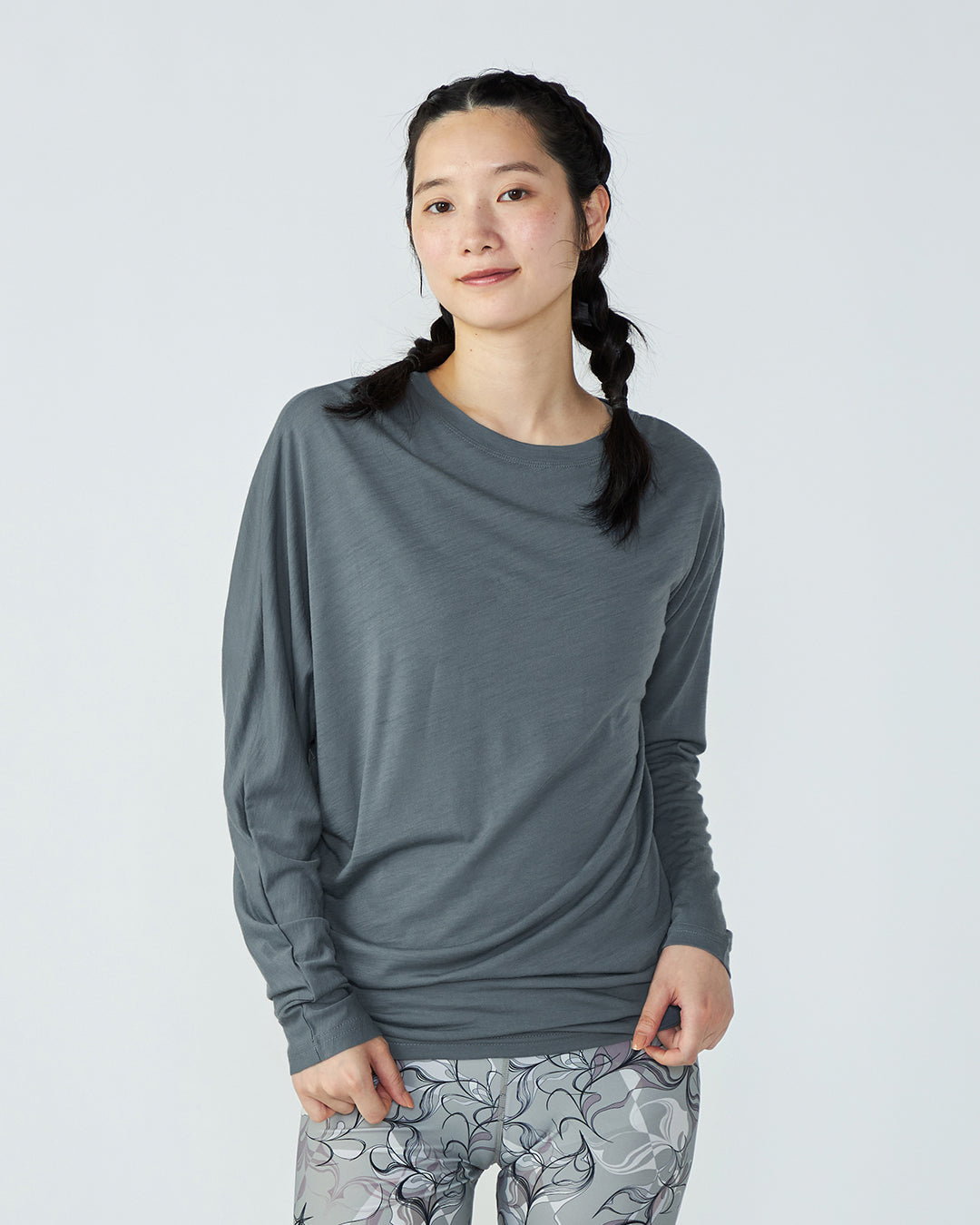 W ヨガ ルーズ ロングスリーブ – SNJ STORE
