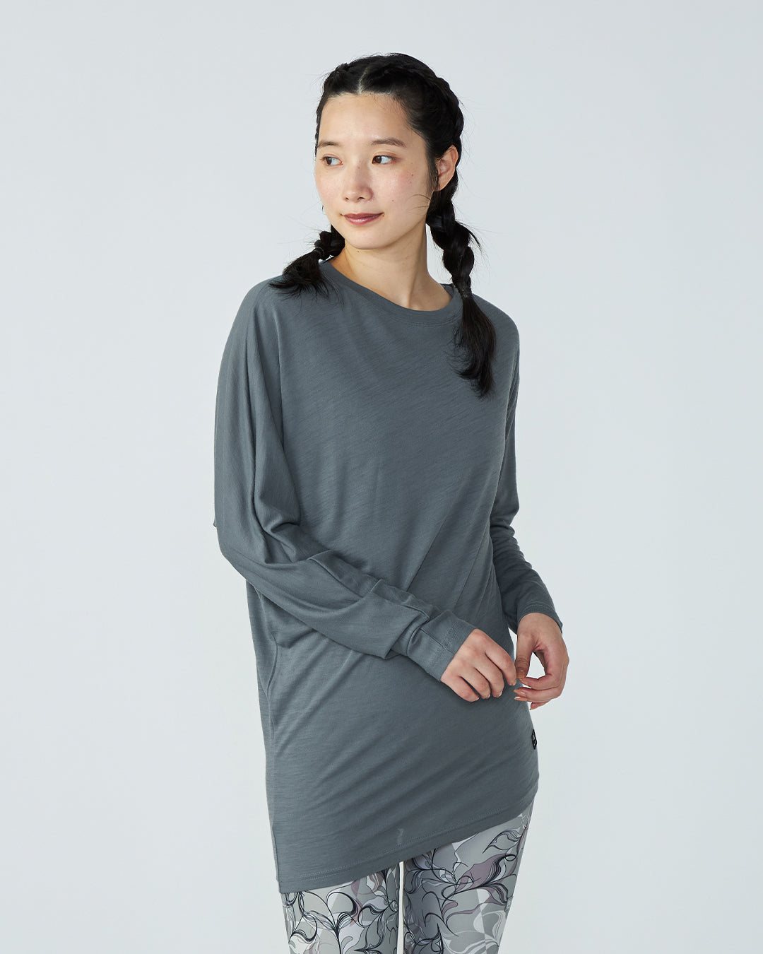 W ヨガ ルーズ ロングスリーブ – SNJ STORE