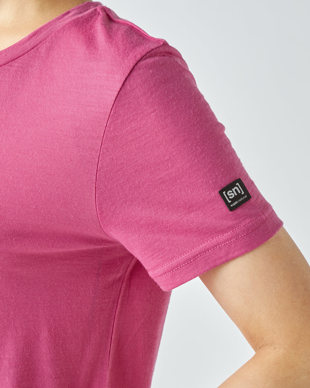 W フラワーハンド Tシャツ【26SS 新色】 – SNJ STORE